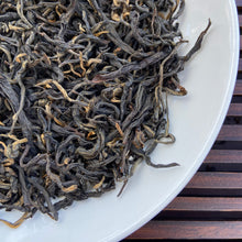 Charger l'image dans la galerie, 2025 Black Tea "Shai Hong" (Hong Cha - Sun Dried), A Grade Loose Leaf Tea, Dian Hong, FengQing, Yunnan