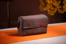 Charger l'image dans la galerie, Portable Traveling Tea Sets with Bamboo Tea Tray Box "One Pot + 4 Cups"