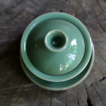 Charger l&#39;image dans la galerie, &quot;Qing Ci&quot; Celadon Porcelain Gaiwan 100ml / 170ml