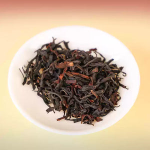 2025 XiaGuan "Gu Shu - Hong Cha" (Old Tree Black Tea) 120g Yunnan Fengqing Dianhong
