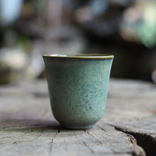 Load image into Gallery viewer, Jun Kiln Gaiwan 150ml and 5 Varied Gongfu Tea Cups