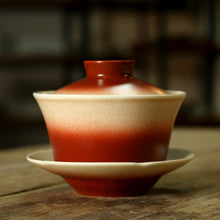 Cargar imagen en el visor de la galería, Coral Red Glaze Gaiwan (150ml) and Tea Cup Set