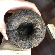 Load image into Gallery viewer, 2003 YinHao Yin Hao (Silver Hair Tuo) 100g Puerh Sheng Cha Raw Tea, Lin Cang. - photo 4