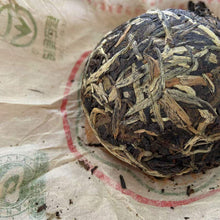 Load image into Gallery viewer, 2004 XiaGuan Nan Zhao (Nanzhao Tuo) 100g Puerh Sheng Cha Raw Tea - photo 11