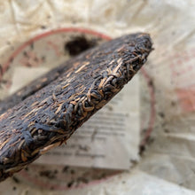 將圖片載入圖庫檢視器 2005 DaiYe Meng Hai Qi Zi Bing Cha (Menghai Seven Sons Cake) 357g Puerh Raw Tea  - photo 6