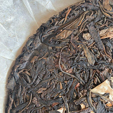 Load image into Gallery viewer, 2006 ChangTai Tian Xia Tong An - Long - Bu Lang (HK Tongan - Dragon - Bulang Tea - photo 7