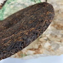 Load image into Gallery viewer, 2006 CNNP Puerh "8011 - Nan Nuo Gu Shu" (8011 - Nannuo Old Tree) Cake 380g Puerh Sheng Cha Raw Tea