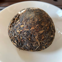 Load image into Gallery viewer, 2006 XiaGuan FT-Te Ji (Special Grade) Tuo 100g Puerh Sheng Cha Raw Tea - photo 6