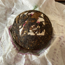Load image into Gallery viewer, 2008 XiaGuan Xi Zi (Happy) Tuo 100g Puerh Sheng Cha Raw Tea - photo 7