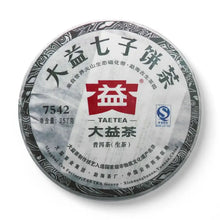 Load image into Gallery viewer, 2011 DaYi 7542 Cake 357g Puerh Sheng Cha Raw Tea (Batch 105/106)