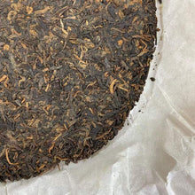 Load image into Gallery viewer, 2012 DaYi 7262 Cake 357g Puerh Shou Cha Ripe Tea - photo 8