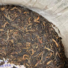 Laden Sie das Bild in den Galerie-Viewer, 2013 DaYi Gao Shan Yun Xiang (High Mountain Aroma &amp; Imagery) Cake 357g Puerh She - photo 8