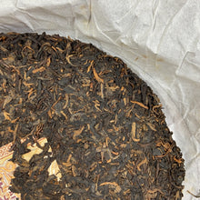 Charger l'image dans la galerie, 2014 DaYi 7262 Cake 357g Puerh Shou Cha Ripe Tea, 1st Batch - photo 6