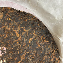 Cargar imagen en el visor de la galería, 2019 DaYi 7572 Cake 1st Batch 357g Puerh Shou Cha Ripe Tea - photo 6