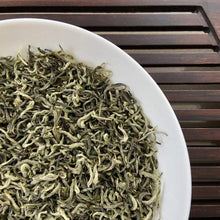 將圖片載入圖庫檢視器 2024 Early Spring Bi Luo Chun (DongTing BiLuoChun) A++++ Grade Green Tea, JiangS - photo 5