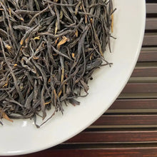Load image into Gallery viewer, 2024 Early Spring Black Tea Zhong Guo Hong (China Red) A++++ Grade, Loose Leaf T - photo 4