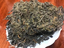 Load image into Gallery viewer, 2024 Sanhe "Liu Bao - Jin Hua 2023 - Te Ji" (Liubao - Golden Flower 2023 - Special Grade - Aged from 2020) Loose Leaf, 200g/Tin, Dark Tea,  Wuzhou, Guangxi, Three Cranes - King Tea Mall - photo 5