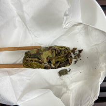Load image into Gallery viewer, 2025 Autumn Zhang Ping - Shui Xian Light-Roasted A++ Grade Zhangping Oolong Tea - photo 6