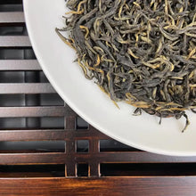 Load image into Gallery viewer, 2025 Black Tea Jin Jun Mei - Chun (Golden Eyebrow - Spring), A+ Grade, Loose Lea - photo 3