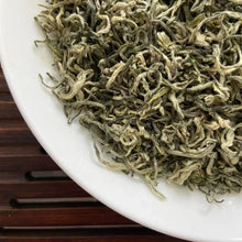 Load image into Gallery viewer, 2025 Early Spring Bi Luo Chun (DongTing BiLuoChun) A++++ Grade Green Tea, JiangS - photo 3