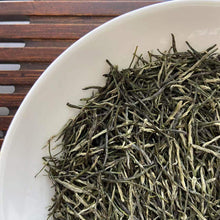 Load image into Gallery viewer, 2025 Early Spring Mao Jian (Maojian) A+++ Grade, Loose Leaf Green Tea. - photo 2