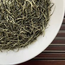 Load image into Gallery viewer, 2025 Early Spring Mao Jian (Maojian) A+++ Grade, Loose Leaf Green Tea. - photo 4