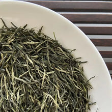 Load image into Gallery viewer, 2025 Early Spring Mao Jian (Maojian) A+++ Grade, Loose Leaf Green Tea. - photo 5