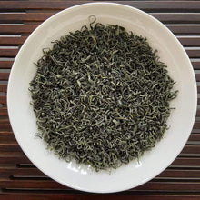 Load image into Gallery viewer, 2025 Early Spring Yun Wu (Yunwu / Cloud Fog) A+++ Grade Green Tea