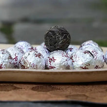 Load image into Gallery viewer, 2025 XiaGuan "Yan Yun - Long Zhu" (Rock Charm - Bandong Region 7-9 Years Aged Tea - Dragon Ball) Tuo 160g/Box Puerh Raw Tea Sheng Cha, Lincang Region - King Tea Mall - photo 3