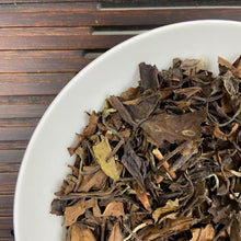 Load image into Gallery viewer, 2009 White Tea &quot;Shou Mei - 3 Ji&quot; (Shoumei · 3rd Grade) Loose Leaf, 100g/Tin Can, Bai Cha, Fuding, Fujian