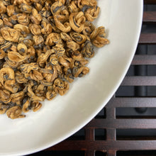 Load image into Gallery viewer, 2026 Early Spring Black Tea Mi Xiang Jin Luo (Honey Aroma Golden Snaill) A+++ Gr - photo 5