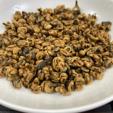Load image into Gallery viewer, 2026 Early Spring Black Tea Mi Xiang Jin Luo (Honey Aroma Golden Snaill) A+++ Gr - photo 6