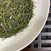 Load image into Gallery viewer, 2026 Early Spring En Shi Yu Lu (Enshi Yulu / Enshi Jade Dew) A+++ Grade Green Te - photo 3