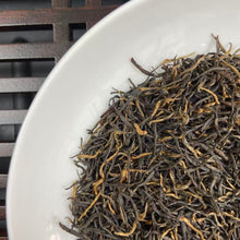 Laden Sie das Bild in den Galerie-Viewer, 2026 Early Spring Qi Men Hong Cha - He Xin (Keemun Black Tea - Core Region - 1 B - photo 2