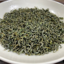 Load image into Gallery viewer, 2026 Early Spring Yun Wu (Yunwu / Cloud Fog) A+++ Grade Green Tea - photo 6