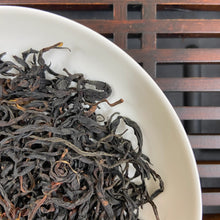 Carica l'immagine nel visualizzatore di Gallery, 2026 Spring Black Tea Ye Sheng Shai Hong (Wild Sun-Dried Black Tea), A+ Grade Lo - photo 2