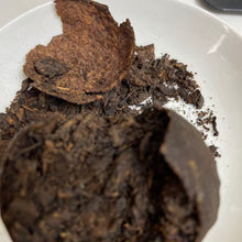 Load image into Gallery viewer, 2017 KingTeaMall "Gan Pu Cha • 2013 Lao Cha Tou + 2017 Da Hong Gan" (2017 Xinhui Large Tangerine Stuffed with 2013 Aged Old Tea Heads), A++++ Grade, Puerh Ripe Tea Shou / Shu Cha