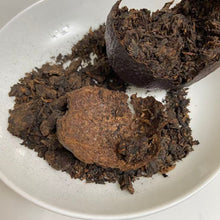 Load image into Gallery viewer, 2017 KingTeaMall "Gan Pu Cha • 2013 Lao Cha Tou + 2017 Da Hong Gan" (2017 Xinhui Large Tangerine Stuffed with 2013 Aged Old Tea Heads), A++++ Grade, Puerh Ripe Tea Shou / Shu Cha