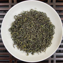 Load image into Gallery viewer, 2026 Spring "Gou Gu Nao" (Gougunao) A Grade, Loose Leaf Green Tea, Lv Cha, SuiChuan, JiangXi Province.