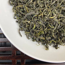 Load image into Gallery viewer, 2026 Spring "Gou Gu Nao" (Gougunao) A Grade, Loose Leaf Green Tea, Lv Cha, SuiChuan, JiangXi Province.