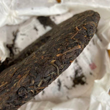 Load image into Gallery viewer, 2014 XiaGuan "8653" 357g Puerh Sheng Cha Raw Tea