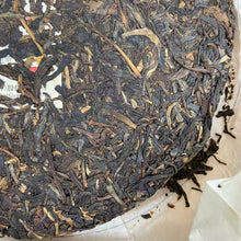 Load image into Gallery viewer, 2014 XiaGuan "8653" 357g Puerh Sheng Cha Raw Tea