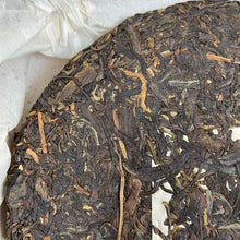 Load image into Gallery viewer, 2014 XiaGuan "8653" 357g Puerh Sheng Cha Raw Tea