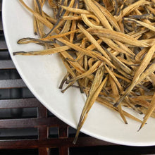 Load image into Gallery viewer, 2026 Spring Black Tea "Da Jin Zhen" (Giant Golden Needle - Golden Bud) A Grade, Loose Leaf Tea, Dian Hong, FengQing, Yunnan