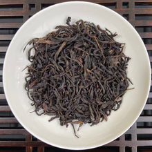 Load image into Gallery viewer, 2025 Spring FengHuang DanCong "Shui Mi Tao - Gu Shu" (Honey Peach Aroma- Old Tree ^Not Old Bush^) A+++++ Grade, Medium-Heavy Roasted Oolong, Loose Leaf Tea, Chaozhou