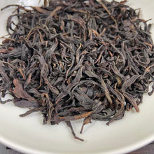 Load image into Gallery viewer, 2025 Spring FengHuang DanCong "Shui Mi Tao - Gu Shu" (Honey Peach Aroma- Old Tree ^Not Old Bush^) A+++++ Grade, Medium-Heavy Roasted Oolong, Loose Leaf Tea, Chaozhou