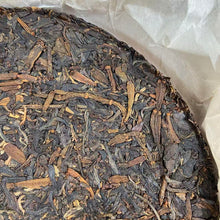 Load image into Gallery viewer, 2013 XiaGuan "Pang Xie Jiao" (Crab Foot) General Version / Iron Version Cake 357g Puerh Sheng Cha Raw Tea