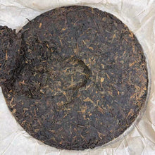 Load image into Gallery viewer, 2007 LaoTongZhi "7978" Cake 357g Puerh Ripe Tea Shou Cha
