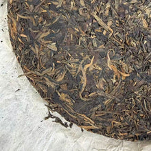 Load image into Gallery viewer, Late 2000s "Wet / HK Storage" Cake 500g Puerh Raw Tea Sheng Cha