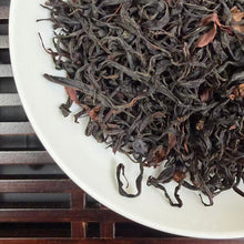 Load image into Gallery viewer, 2026 Spring Black Tea "Ye Sheng Shai Hong" (Wild Sun-Dried Black Tea), A+++ Grade Loose Leaf Tea, Dian Hong, FengQing, Yunnan